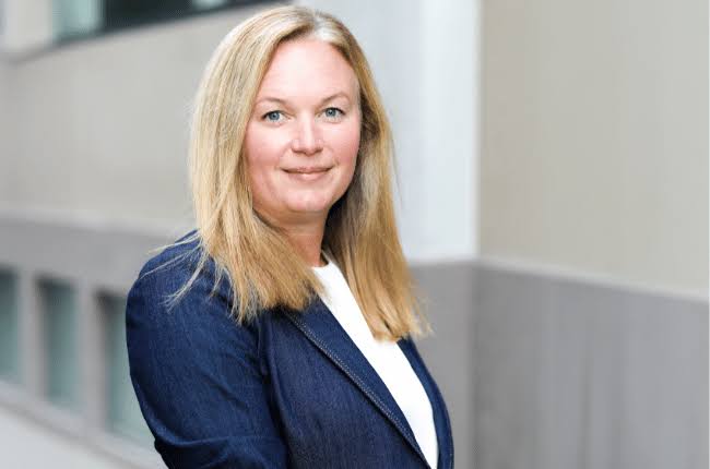 Kelly Monahan, Founder of Beyond the Desk